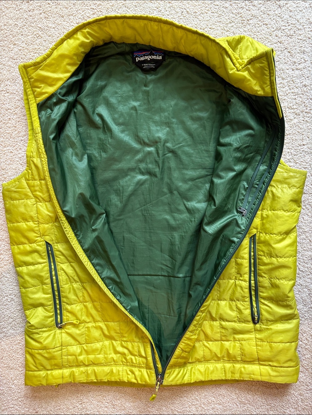 Patagonia Nano Puff Vest Lime neon Green men’s large - Picture 8 of 9
